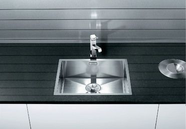 Vue 1 Evier en inox Blanco Zerox 521590 couleur inox 550x400 avec 1 cuve vidage manuel