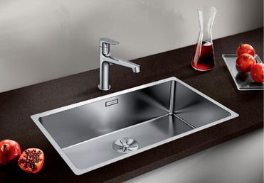 Vue 1 Evier en inox Blanco Andano 522969 couleur inox 740x440 avec 1 cuve