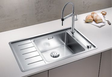 Vue 1 Evier en inox Blanco Andano 523001 couleur inox 860x500 avec 1 cuve vidage manuel