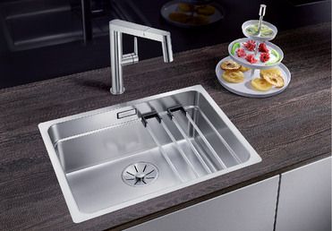 Vue 1 Evier en inox Blanco Etagon 521840 couleur inox 540x440 avec 1 cuve