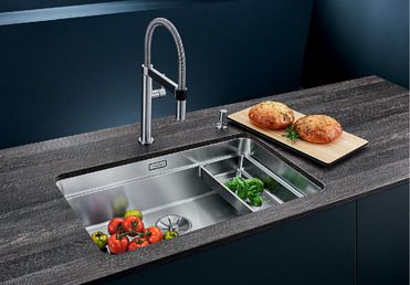 Vue 3 Evier en inox Blanco Etagon 524271 couleur inox 740x440 avec 1 cuve vidage manuel