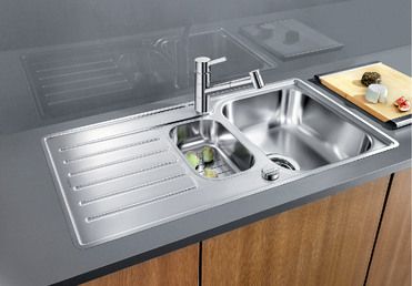 Vue 1 Evier en inox Blanco Lantos 519720 couleur inox 1000x500 avec 1 cuve vidage manuel