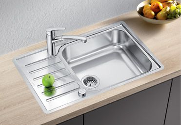 Vue 1 Evier en inox Blanco Lantos 523140 couleur inox 780x500 avec 1 cuve vidage manuel