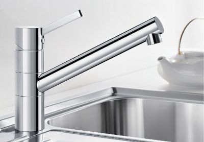 Vue 1 Mitigeur en inox Blanco Mitigeur 517599 finition surface métallique couleur chrome