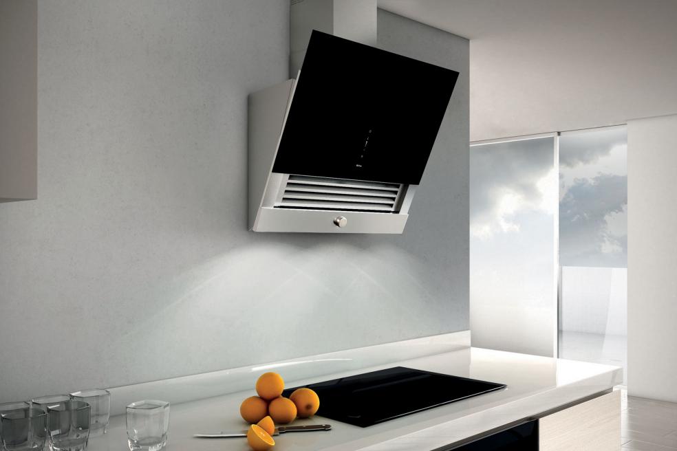  Hotte en inox Luisiair Fondi H92360009 couleur noir et inox H92360009